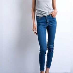 NEW Topshop High Rise Dark Blue Skinny Jeans
